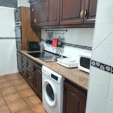 Delsan Apartment *